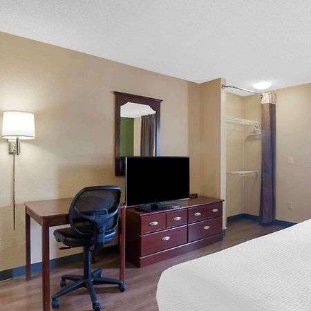 เอ็กซ์เทนด์ สเตย์ อเมริกา เกนส์วิลล์ I 75 Hotel ภายนอก รูปภาพ