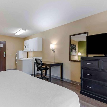 เอ็กซ์เทนด์ สเตย์ อเมริกา เกนส์วิลล์ I 75 Hotel ภายนอก รูปภาพ
